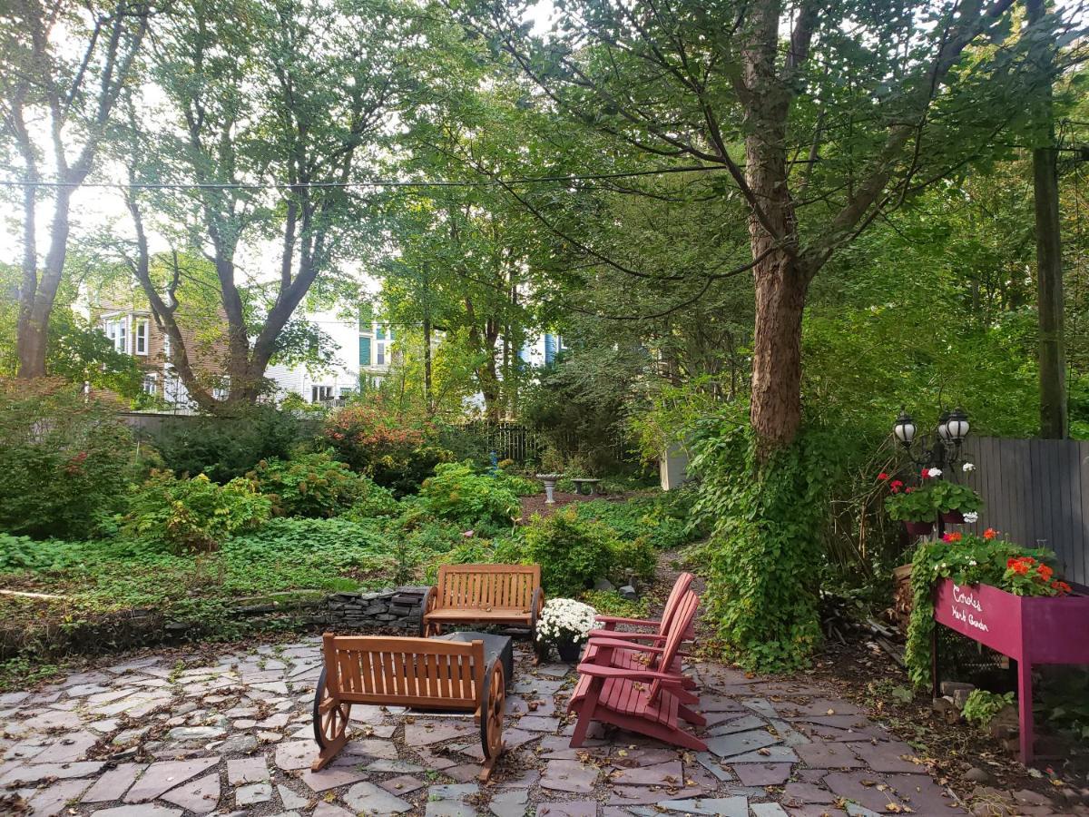 The Jellybean Heritage Inn St. John's Esterno foto